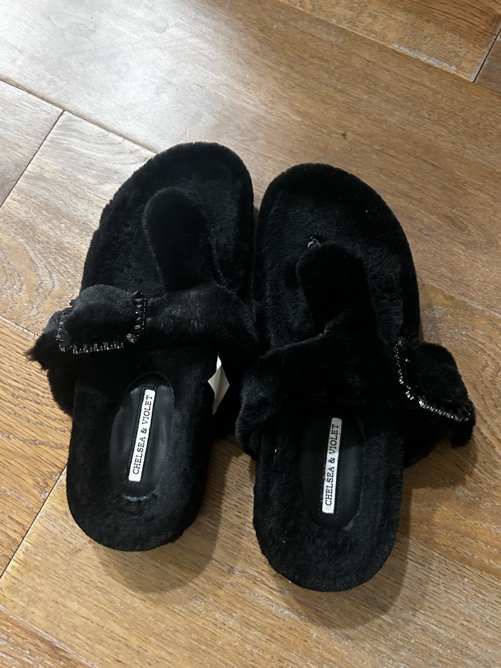 Chelsea & Violet Black Fuzzy Slide Sandals